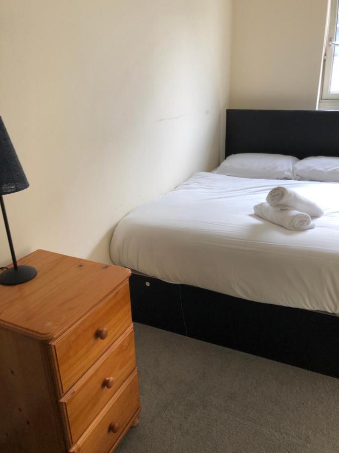 Wallace Hide Out Glasgow Bagian luar foto